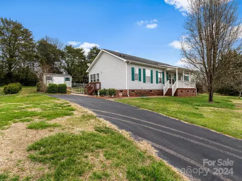 952 Eastern Ridge 6 Dr #6, Newton, NC 28658