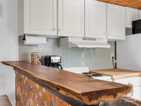 Kitchen - 1730 Judes Gap Rd, Mill Spring, NC 28756 photo 2 of 4