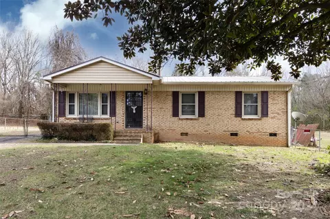 550 Belfast Dr, Gastonia, NC 28052