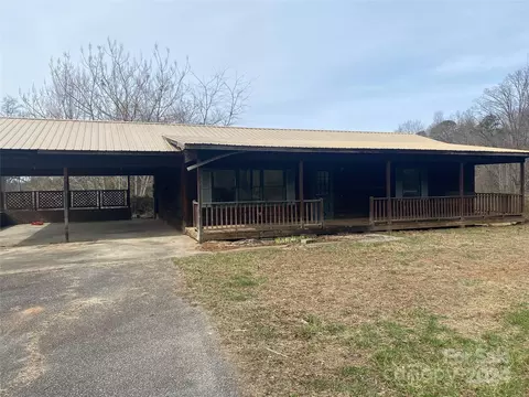 1660 Bradford Mountain Rd, Lenoir, NC 28645