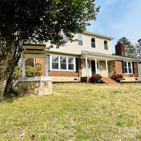 Exterior - 504 Willow Rd, Salisbury, NC 28147 photo 2 of 10
