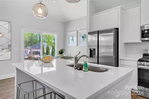 Kitchen - 3734 Berry Dr, Terrell, NC 28682 photo 3 of 4