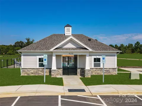 Exterior - 3734 Berry Dr, Terrell, NC 28682 photo 5 of 5
