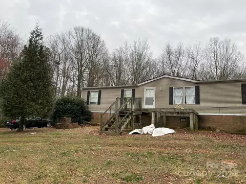 673 Jones Pond Rd, Polkton, NC 28135