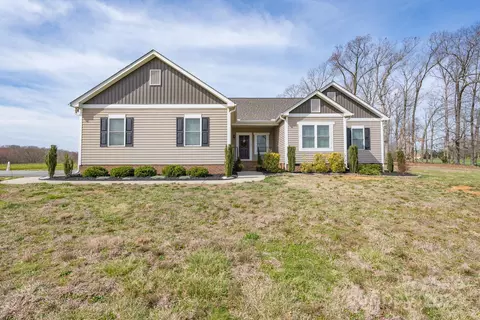 2818 Griffith Rd, Monroe, NC 28112