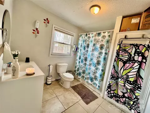 Bath - 1305 Martin Luther King Ave, Kannapolis, NC 28083 photo 3 of 3