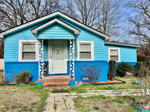 1305 Martin Luther King Ave, Kannapolis, NC 28083