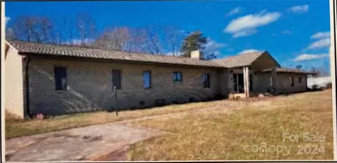 4121 Slanting Bridge Rd, Sherrills Ford, NC 28673
