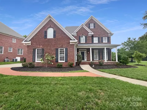 912 Tartan Nw Ln NW, Concord, NC 28027