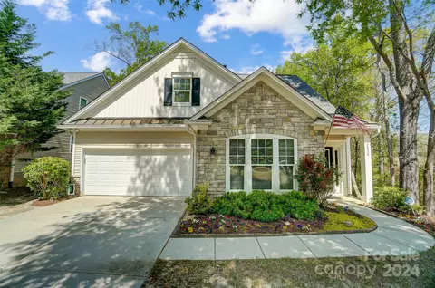 3526 Darlington Rd, Matthews, NC 28105