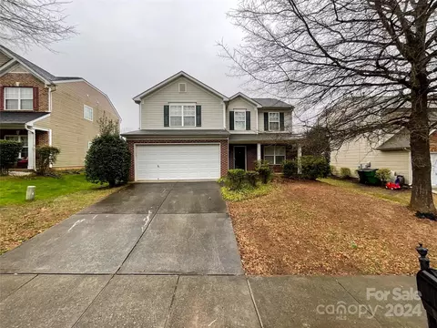 8712 Sedgeburn Dr, Charlotte, NC 28278