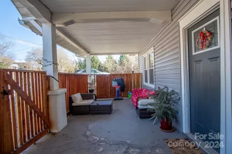 Exterior - 58 Hampton St, Sylva, NC 28779 photo 9 of 9