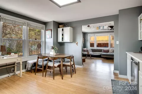 Dining - 58 Hampton St, Sylva, NC 28779 photo 2 of 4