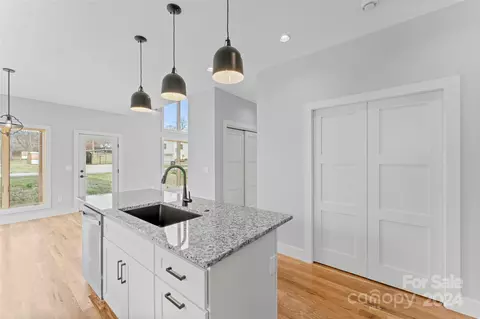Kitchen - 188 Ashworth Ave, Brevard, NC 28712 photo 6 of 7