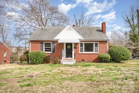 401 Laurel Ct, Lancaster, SC 29720