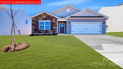 155 Calvin Creek Dr, Troutman, NC 28166