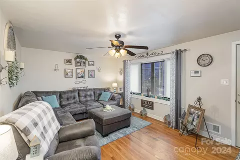 Living - 5231 Hall St, Conover, NC 28613 photo 3 of 4