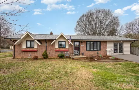 Exterior - 5231 Hall St, Conover, NC 28613 photo 2 of 8