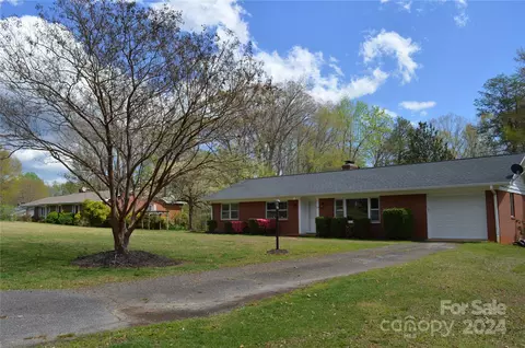 123 Ivy Dr, Rutherfordton, NC 28139