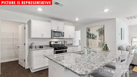 1916 Vanderlyn St, Monroe, NC 28112 photo 8