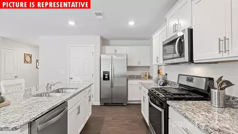 1916 Vanderlyn St, Monroe, NC 28112 photo 9