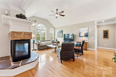 Living - 7263 Willowbrook Dr, Denver, NC 28037 photo 2 of 3