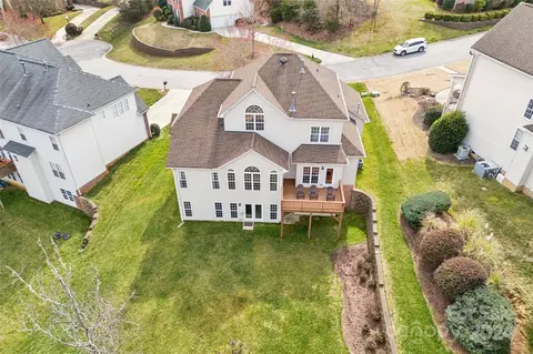 Exterior - 7263 Willowbrook Dr, Denver, NC 28037 photo 8 of 9