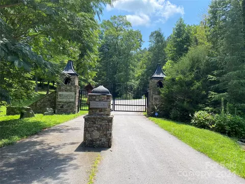Elderberry Court, Murphy, NC 28906