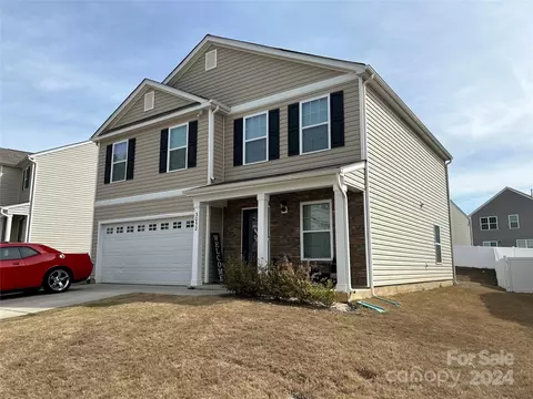 3052 Winesap Dr, Dallas, NC 28034