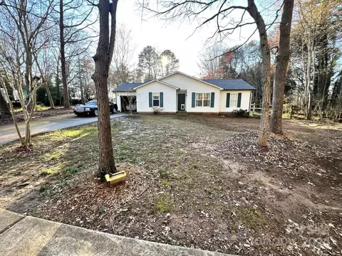 120 Creek Branch 12-l1 Dr #12-L1, Mooresville, NC 28115