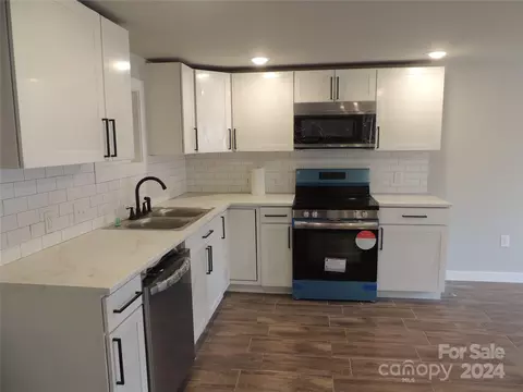 23 Mickley Ave, Bessemer City, NC 28016
