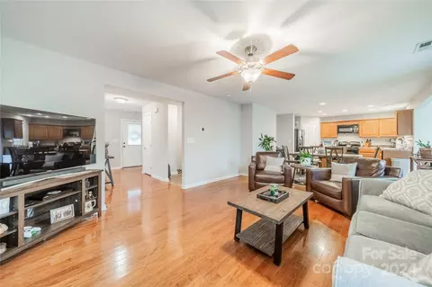Living - 3380 Linetender Dr, Davidson, NC 28036 photo 2 of 4