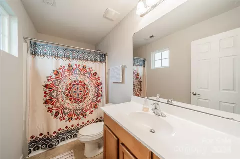 Bath - 3380 Linetender Dr, Davidson, NC 28036 photo 3 of 3