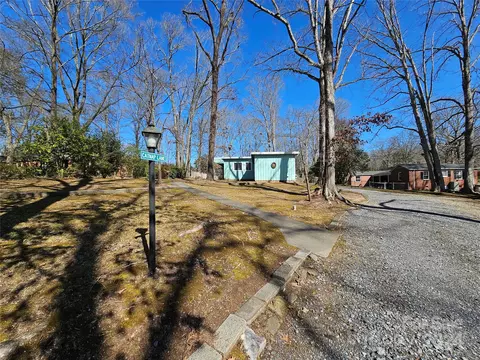 View/Area - 405 N Pine St, Lancaster, SC 29720 photo 1 of 1