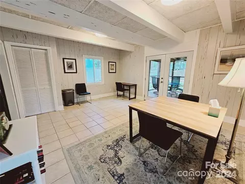 Dining - 405 N Pine St, Lancaster, SC 29720 photo 3 of 3