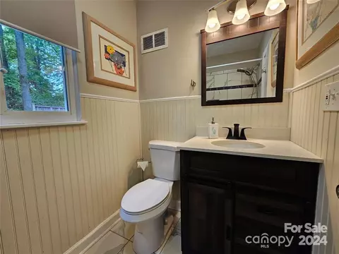 Bath - 405 N Pine St, Lancaster, SC 29720 photo 1 of 5