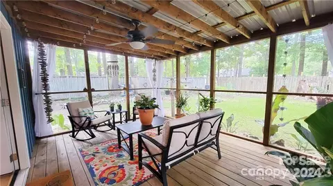 Exterior - 405 N Pine St, Lancaster, SC 29720 photo 2 of 15