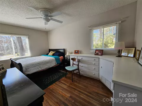 Bedroom - 405 N Pine St, Lancaster, SC 29720 photo 4 of 5