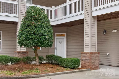 Exterior - 8647 Edinburgh Square Dr, Cornelius, NC 28031 photo 5 of 5