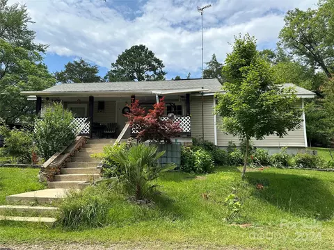 806 Pinckney Rd, Chester, SC 29706