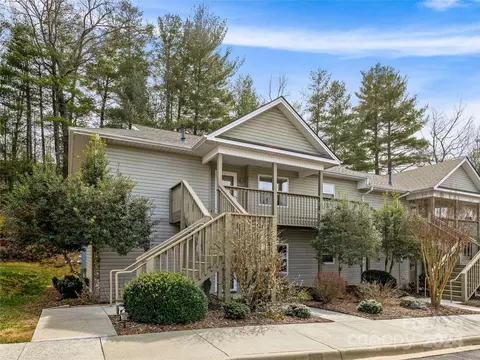 606 Carlyle Way, Asheville, NC 28803