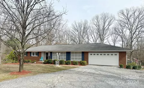 41852 Gurley Rd, New London, NC 28127