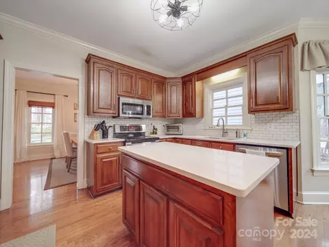 Kitchen - 1404 Heather Ln, Monroe, NC 28110 photo 2 of 4
