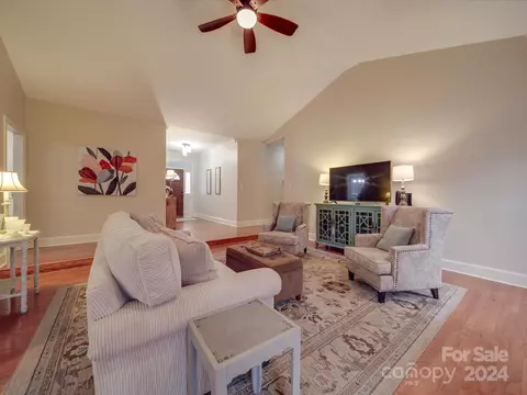 Living - 1404 Heather Ln, Monroe, NC 28110 photo 1 of 3