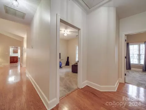 Entry Way - 1404 Heather Ln, Monroe, NC 28110 photo 2 of 2