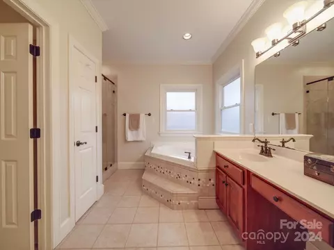 Bath - 1404 Heather Ln, Monroe, NC 28110 photo 1 of 5