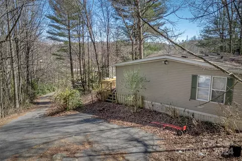 129 Cornhusk Trl, Mills River, NC 28759