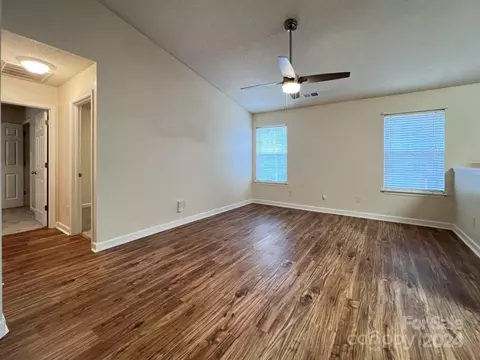 534 River View Dr, Lowell, NC 28098 photo 11
