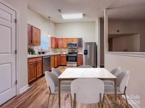 534 River View Dr, Lowell, NC 28098 photo 17