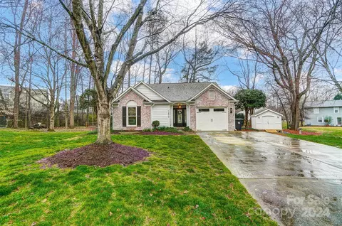 13510 Warder Ct, Huntersville, NC 28078